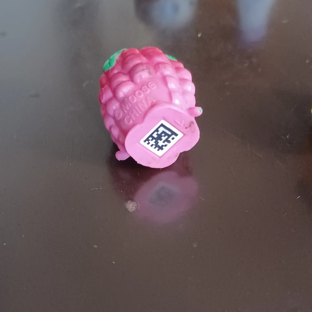 Shopkins Rasberry necklace - Picture 2 of 2